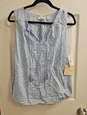 Market & Spruce Light Blue Sleeveless Tie-Front Tank Top